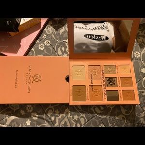 Kenia Ontiveros eye shadow palette new